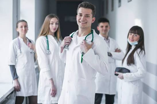 Médica